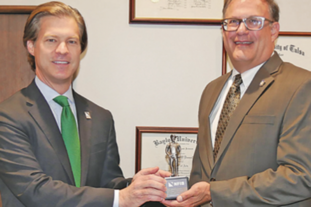 National Federation of Independent Businesses State Director Jerrod Shouse, left, presents the Guardian of Small Business award to State Rep. Terry O’Donnell at the Oklahoma state Capitol in Oklahoma City.