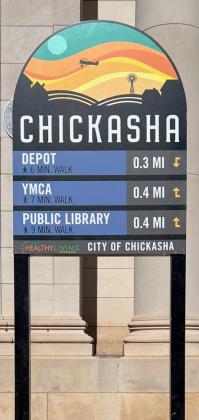 A small number of pedestrian “wayfinding” signs have been installed in downtown Chickasha: at City Hall, at the public library, and one is scheduled to stand at the Chamber of Commerce. More are expected to be placed around town in the future. The colorful directional signs point visitors to locations of specific buildings or attractions. The design was a creation of Oh18, and the signs were financed through a grant from the Tobacco Settlement Endowment Trust, said Jim Cowan. MIKE W. RAY | SOUTHWEST LEDGER