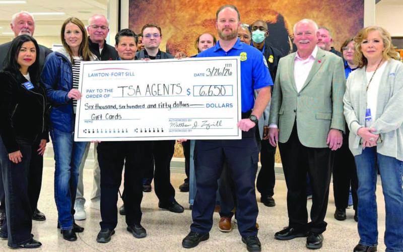 Members of the Lawton City Council took time Friday to say ‘thank you’ to the Transportation Security Administration agents at Lawton Fort Sill Regional Airport. Ashley Payne | Southwest Ledger