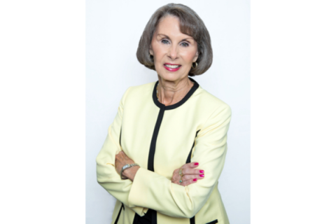 Colleen Holcomb