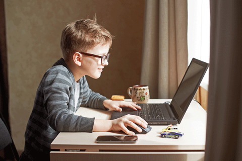 Public schools move to distance learning