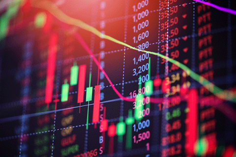 Matrix sees Q4 loss