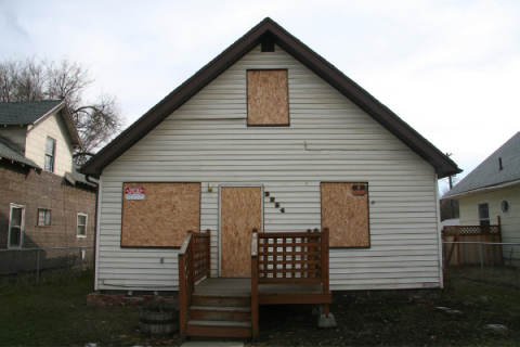 Abandoned residential properties in foreclosure, or Zombie Foreclosures, represent one of every 13,100 homes in the fourth quarter of 2020.