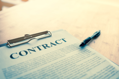 Altus City Council decides to renew City Manager's contract. 