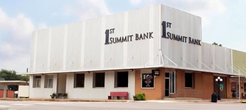 1st Summit Bank in Ryan received a ‘satisfactory’ rating during its latest evaluation by the FDIC on its compliance with the Community Reinvestment Act.
