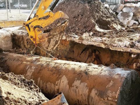 An example of excavation and removal of an underground storage tank.  Photo courtesy Oklahoma Environmental Services