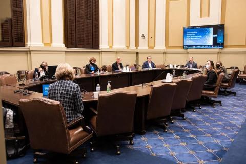 The state Ethics Commission listens as Julie Pittman, deputy general counsel for the Office of the Oklahoma Attorney General, presents information about the state’s open meetings and open records acts Jan. 14. WHITNEY BRYEN | OKLAHOMA WATCH
