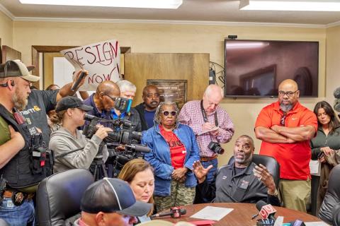 Idabel Mayor Craig Young speaks before the McCurtain County Commissioners meeting April 17. CHRISTOPHER BRYAN | SOUTHWEST LEDGER