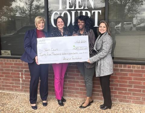 Arvest Foundation donates to Teen Court