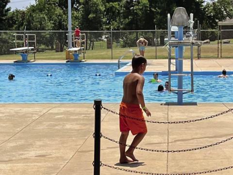 Youngsters enjoy the afternoon at Chickasha’s municipal swimming pool on July 5, 2023. Mike W. Ray | Southwest Ledger